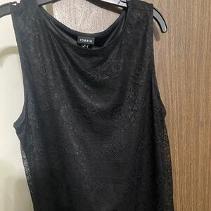 Fitted black lace tank